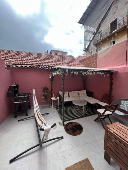 Luxury Artistic Digital Nomad Getaway W/ Terrace Apartment Lisbon Exterior photo